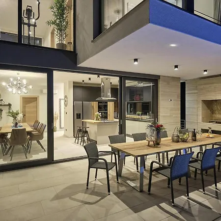 Сasa de vacaciones Sunlight *