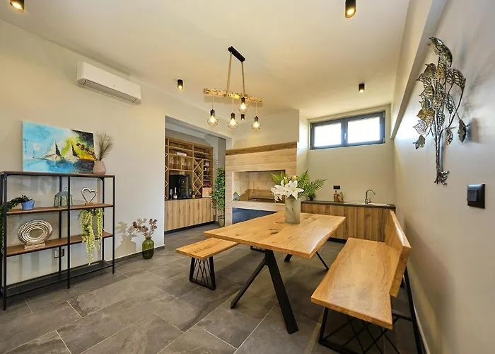 Sunlight Tatil Evi *